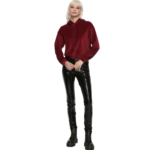 Hot Topic Burgundy Velour Girls Crop Hoodie - Picture 10 of 11